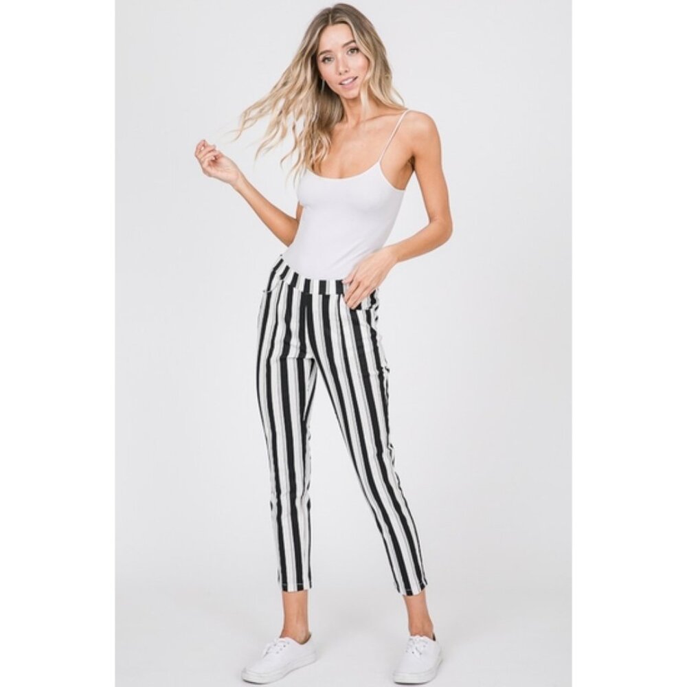 Racheal B/W Stripe Ankle Pants